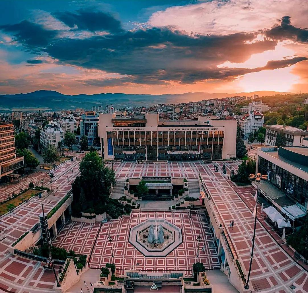 Sunny Apartment Μπλαγκόεβγκραντ Εξωτερικό φωτογραφία
